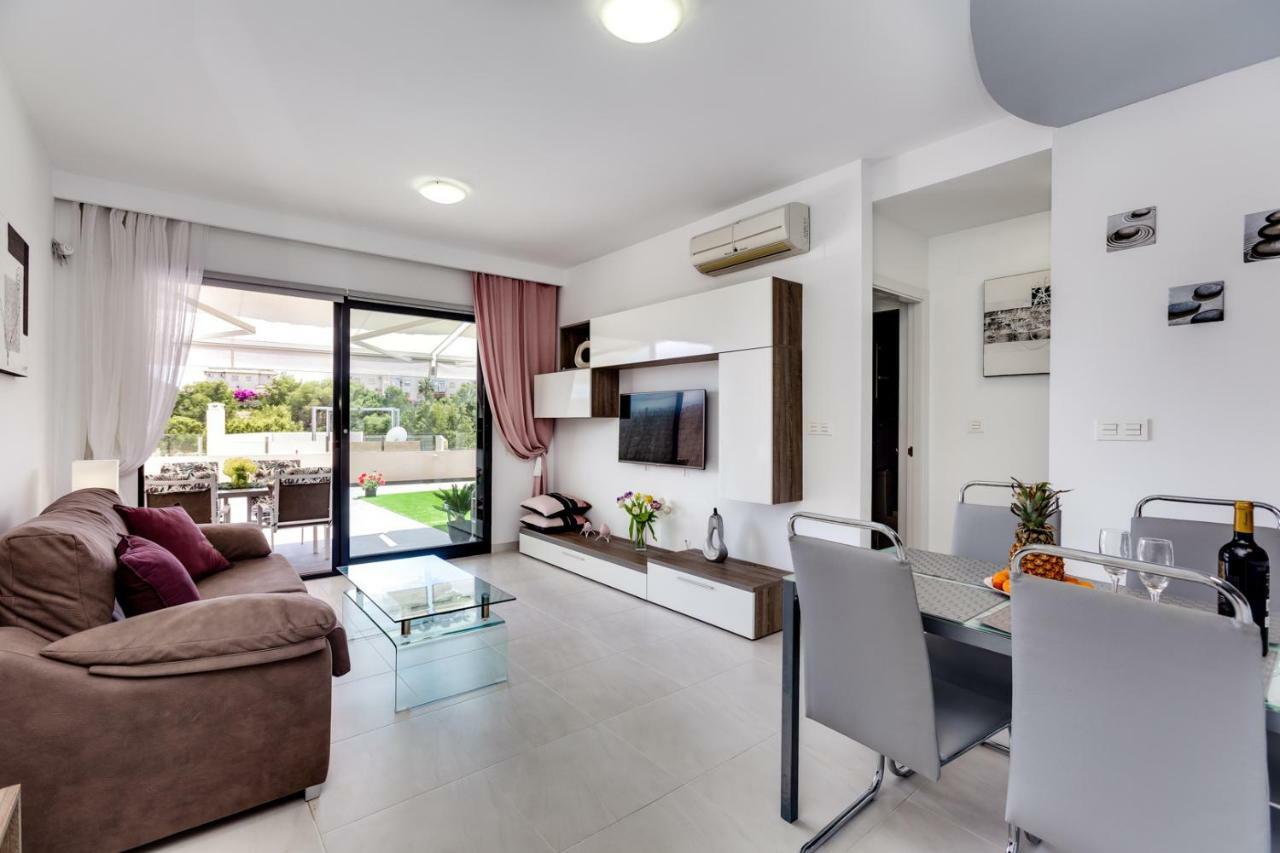La Zenia Sabrina Apartment 5 オリウエラ エクステリア 写真